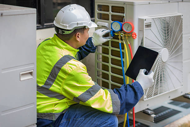 Professional Hvac technician working in Milledgeville, GA